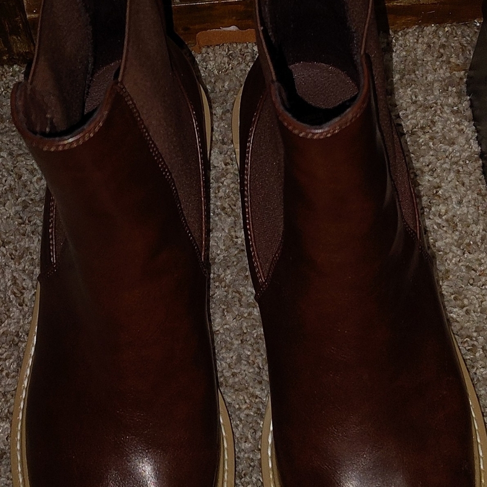 Women's Brown Leather Platform Sexy Boots!